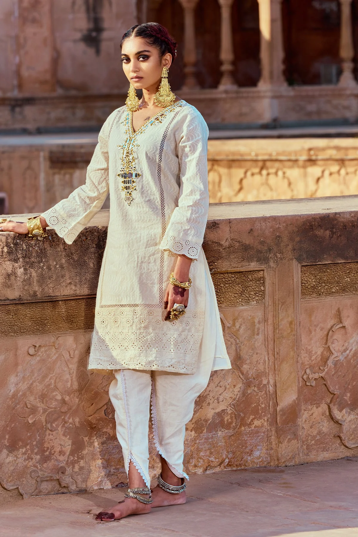 Cream Embroidered Kurta 3 Pcs Set - Image 3