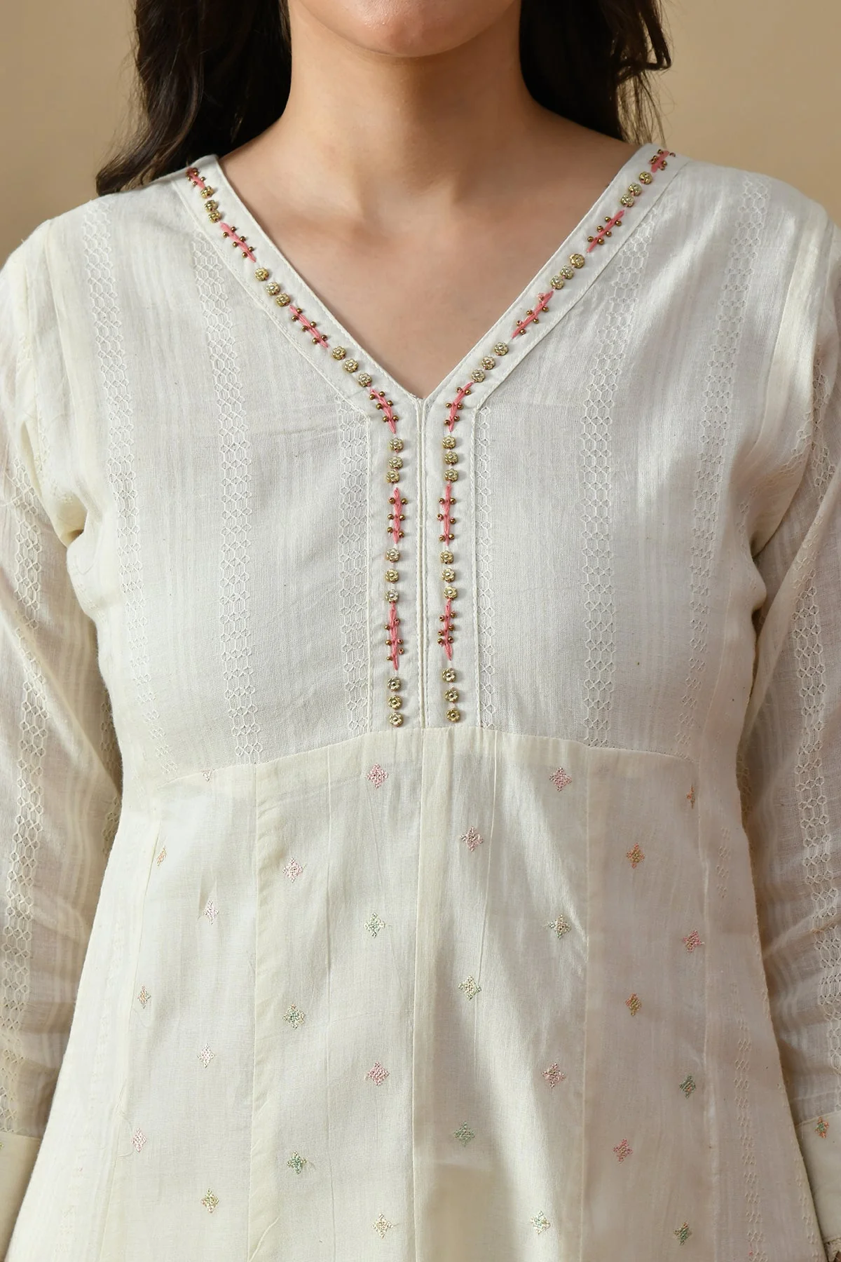 Cream Embroidered Kurta 3 Pcs Set - Image 5