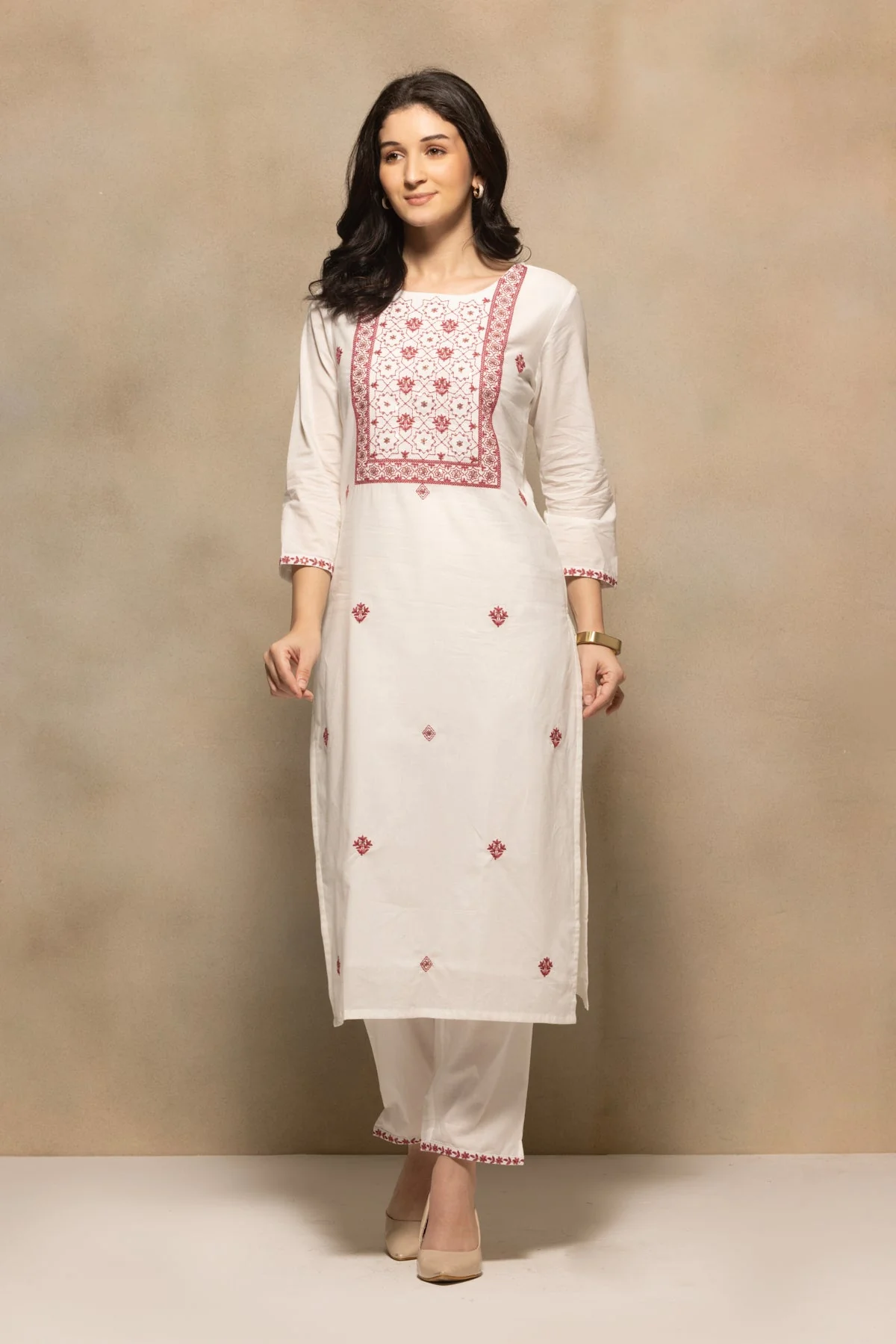 Cream Embroidered Sequenced Kurta 3 Pcs Set - Image 2