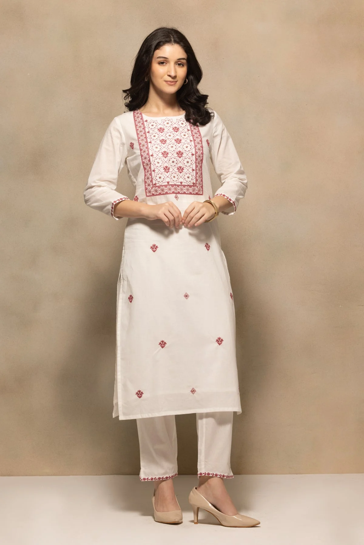 Cream Embroidered Sequenced Kurta 3 Pcs Set - Image 3