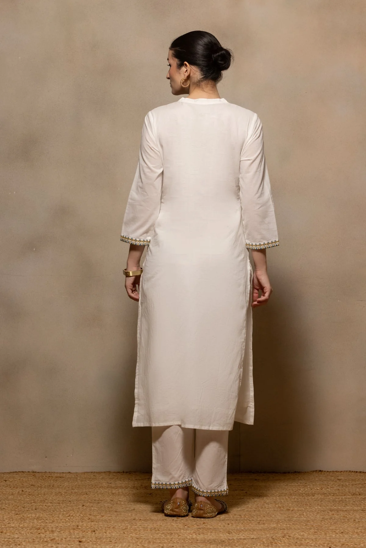 Cream Embroidered Sequenced Kurta 3 Pcs Set - Image 5