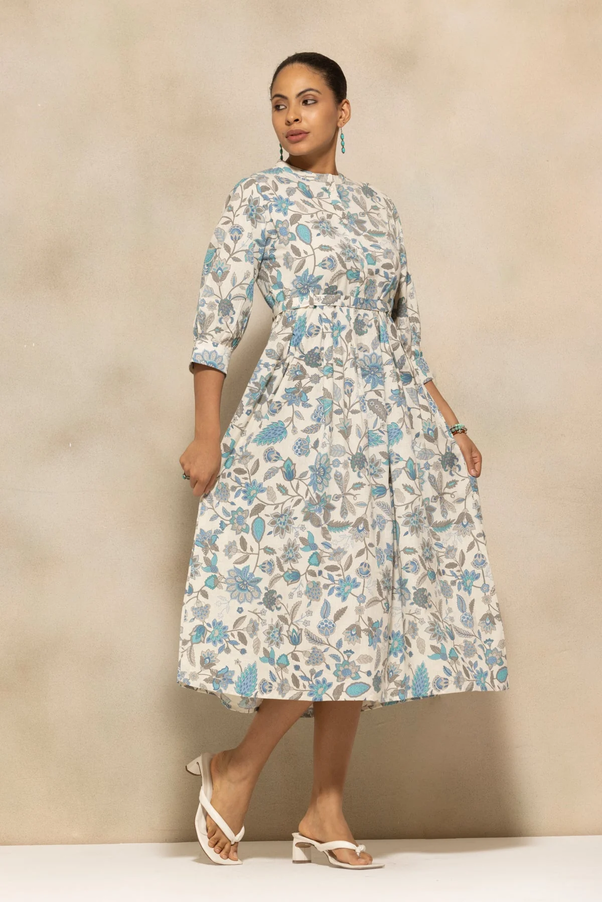 Cream Flared Printed Dress - Image 3