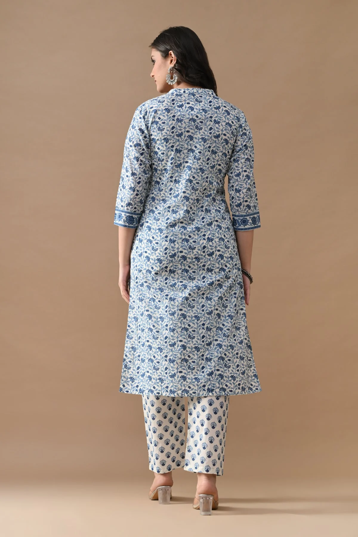 Cream Floral Printed Kurta 2 Pcs Set - Image 5