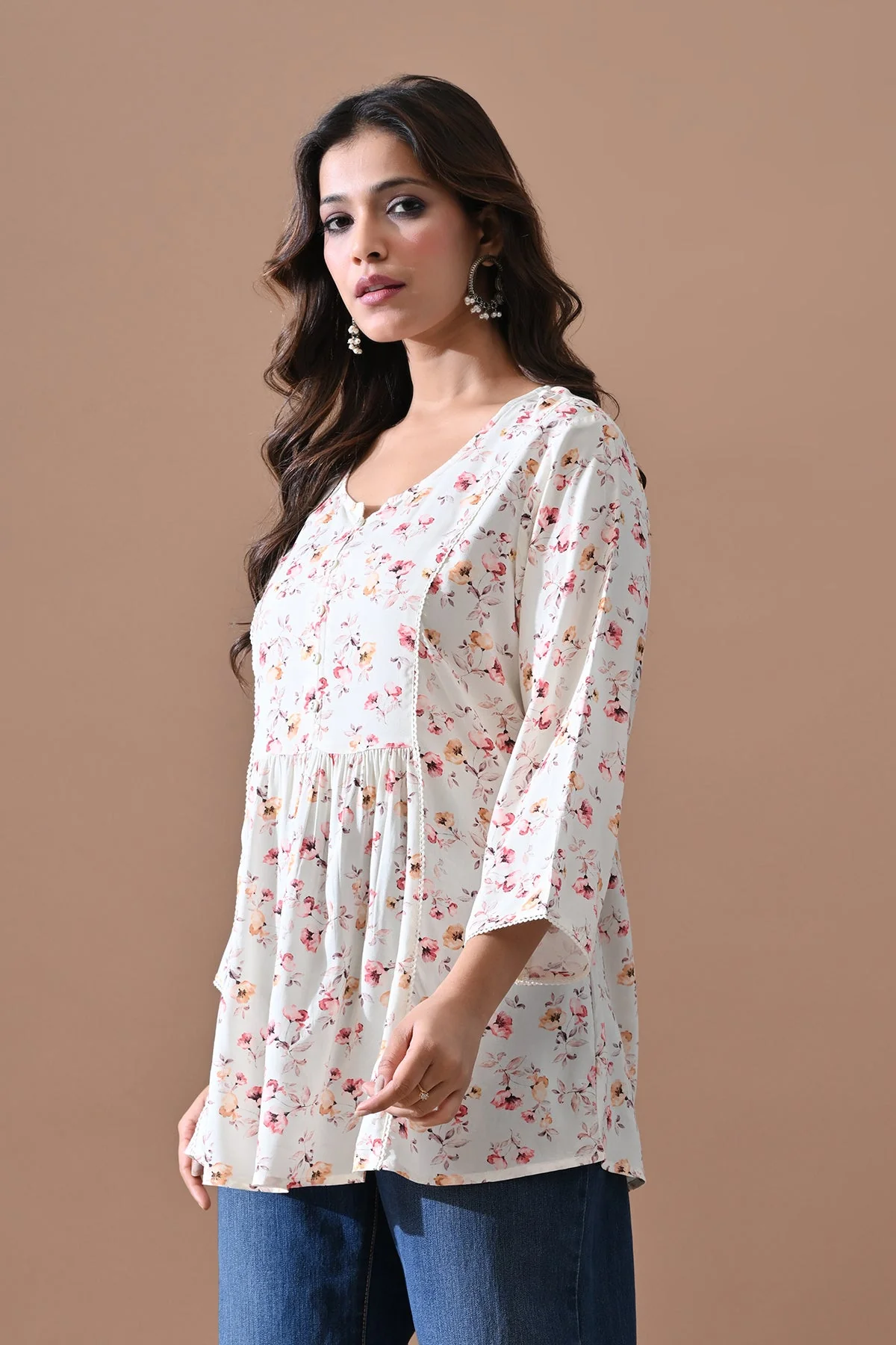 Cream Floral Printed Top - Image 3