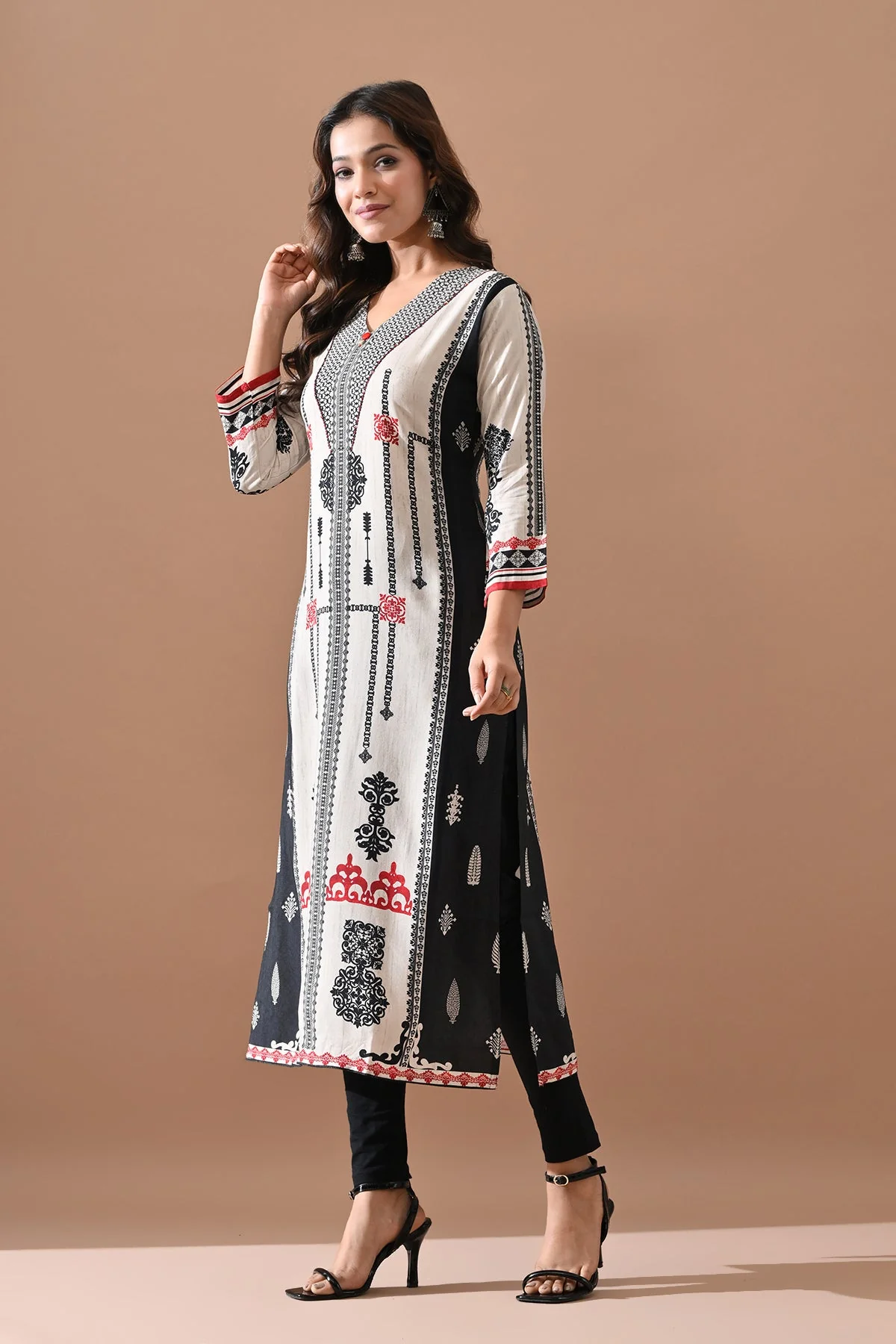 Cream Printed Kurta - Image 2