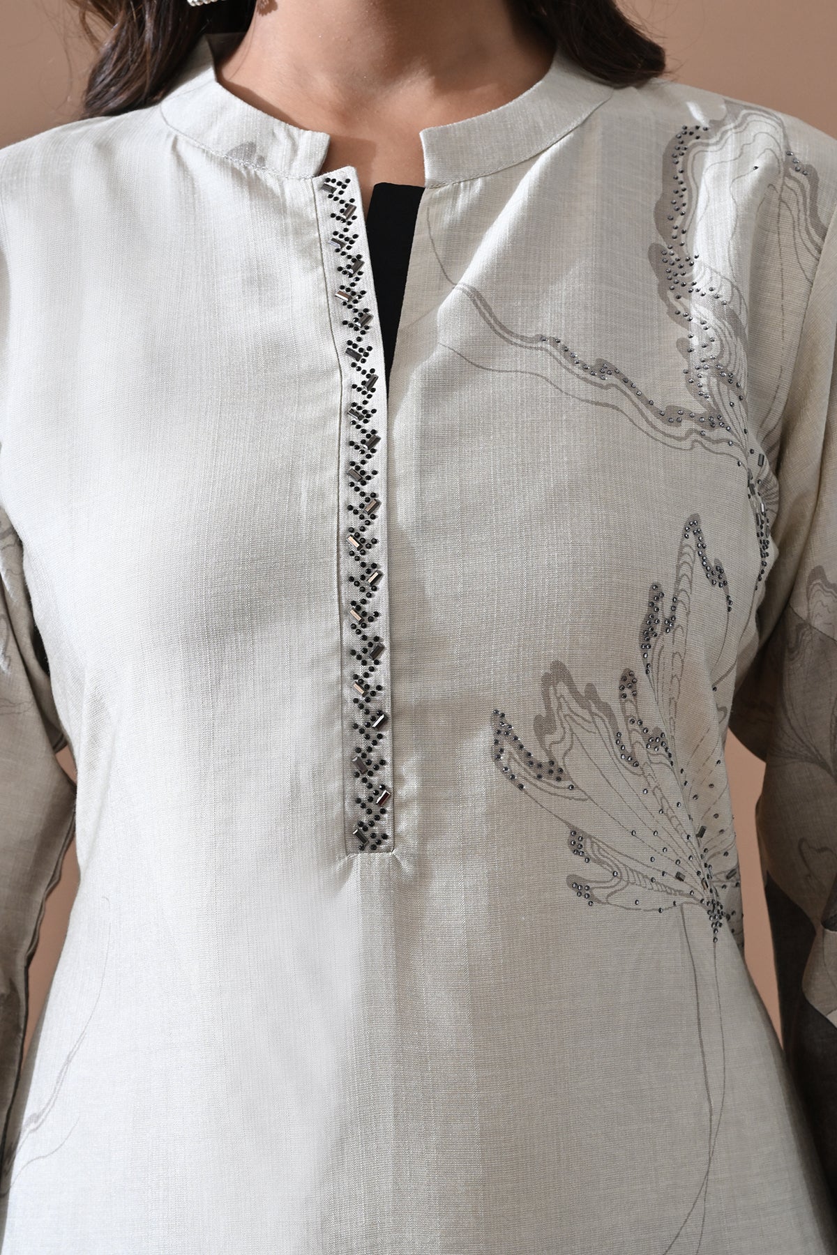 Cream Printed Kurta - Image 4