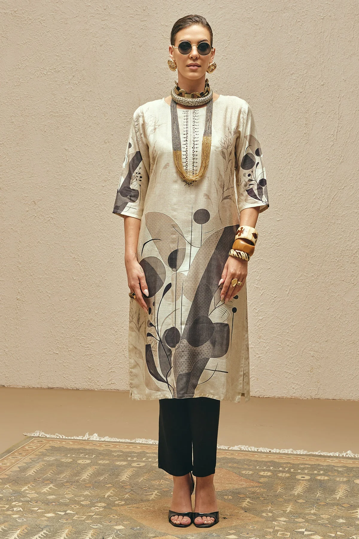 Cream Printed Kurta - Image 2
