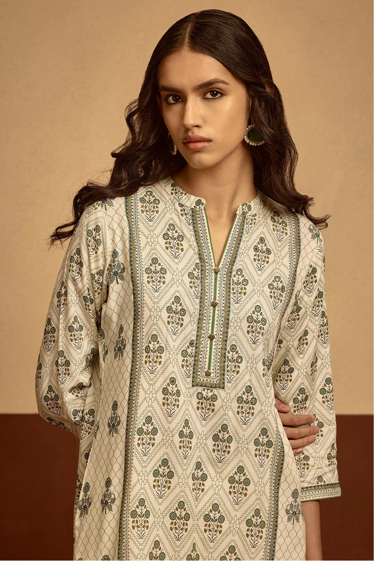 Cream Printed Kurta 2 Pcs Set - Image 2