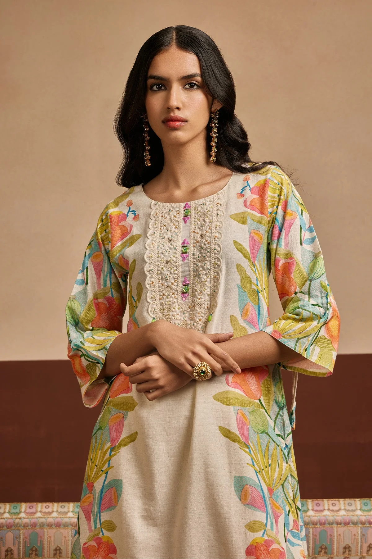 Cream Printed Kurta 2 Pcs Set - Image 3