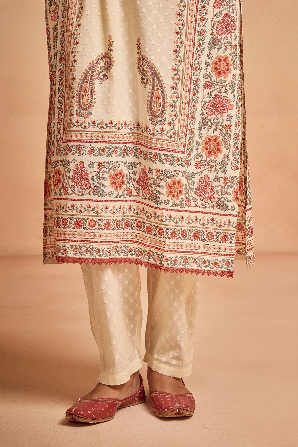 Cream Printed Kurta 3 Pcs Set - Image 5