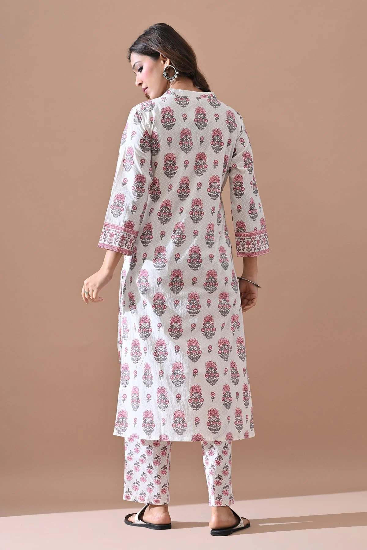 Cream Printed Kurta 2 Pcs Set - Image 5