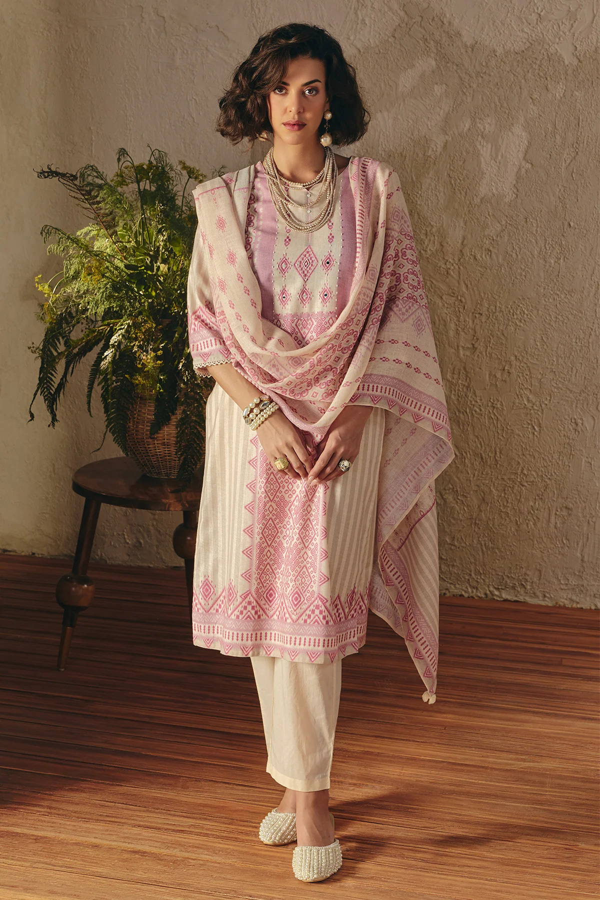 Cream Printed Kurta 3 Pcs Set