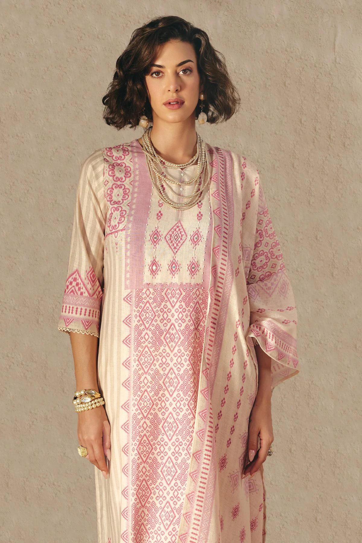 Cream Printed Kurta 3 Pcs Set - Image 3