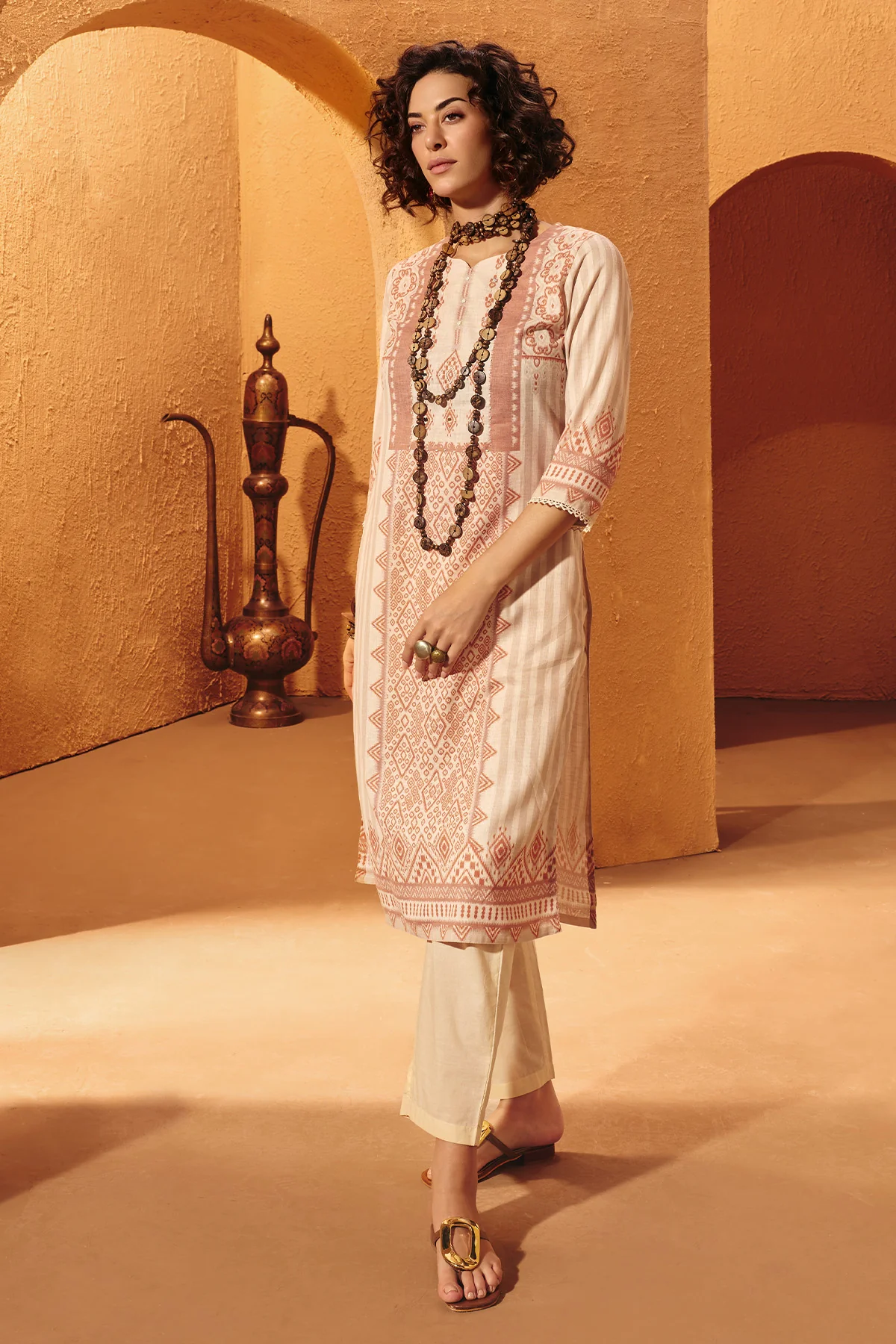 Cream Printed Kurta 3 Pcs Set