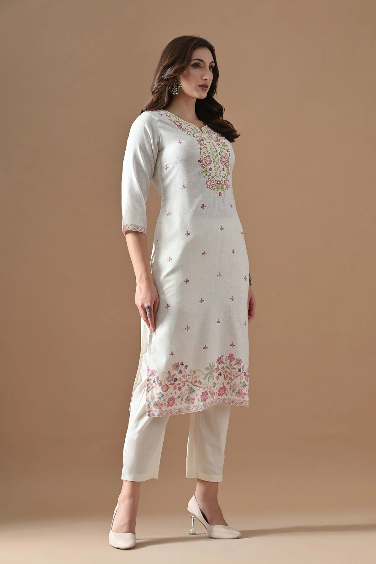 Cream Printed Kurta 3 Pcs Set - Image 3
