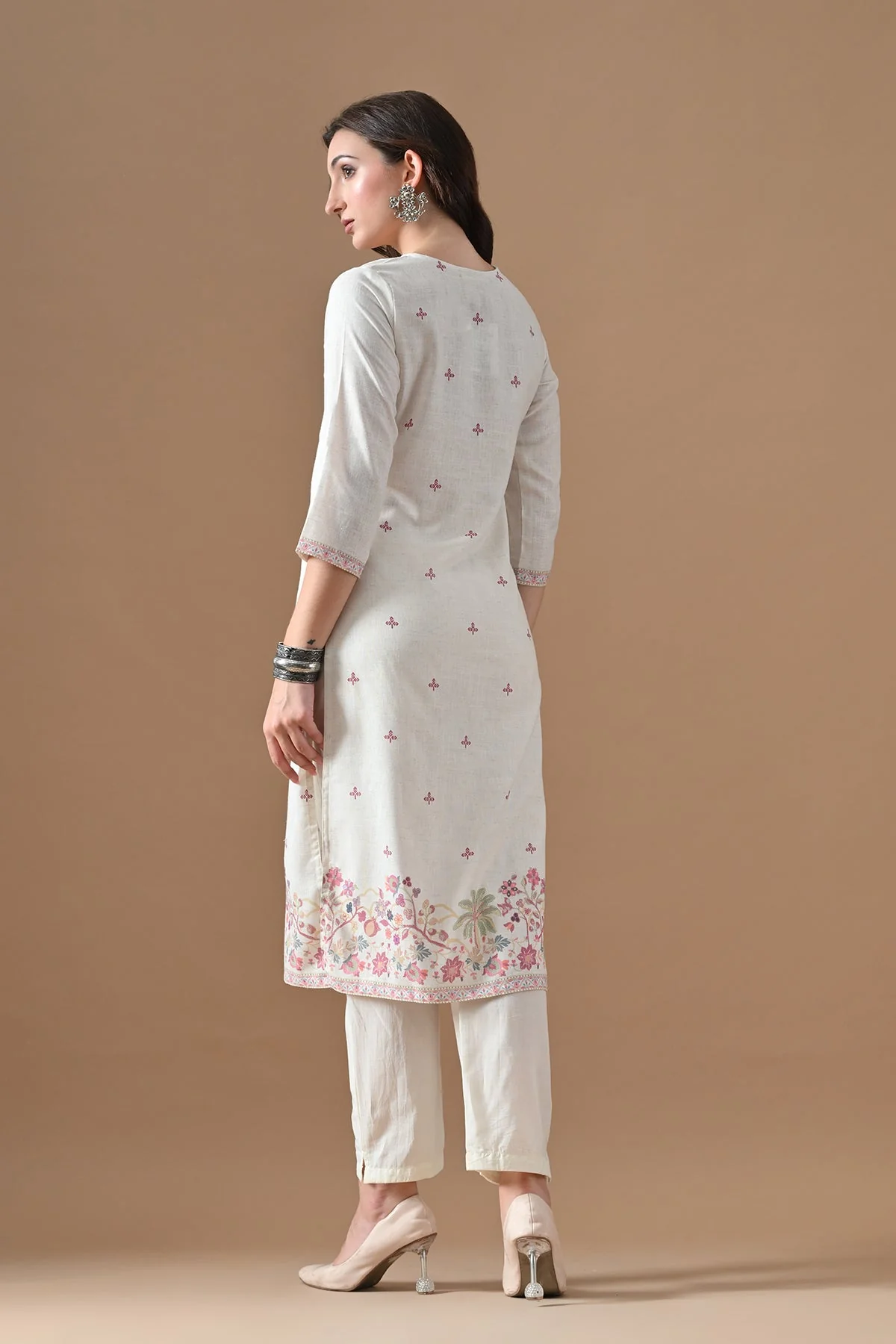 Cream Printed Kurta 3 Pcs Set - Image 5