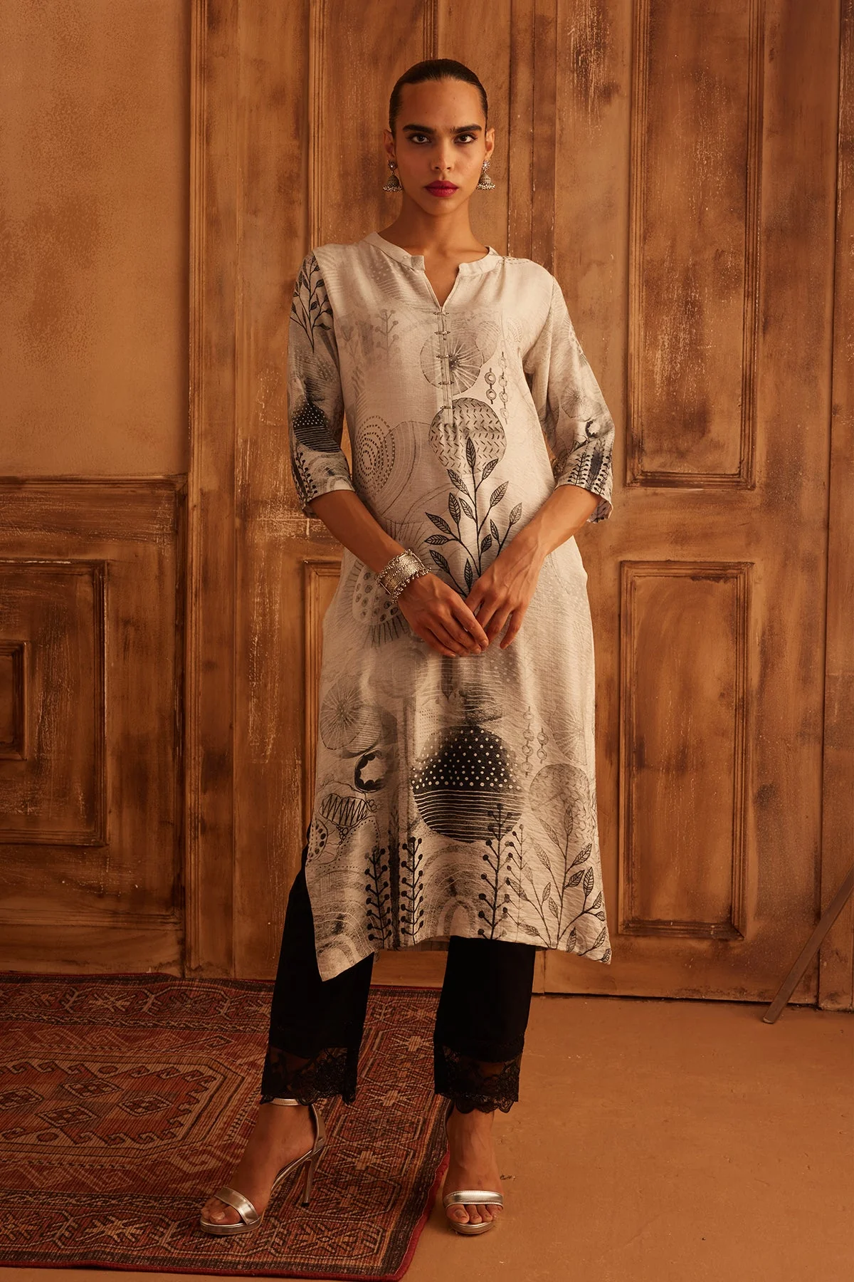 Cream Printed Straight Kurta - Image 5