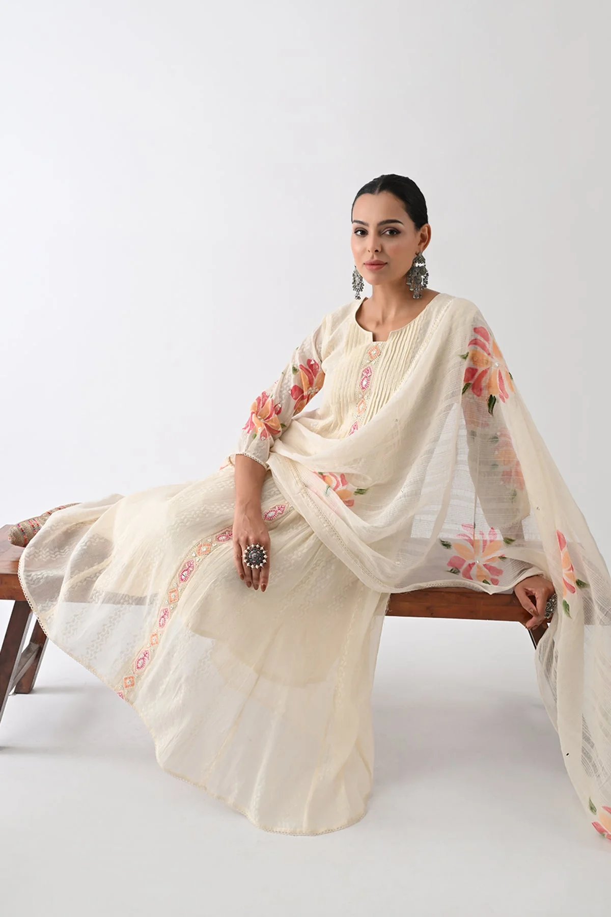 Cream Self Design Flared Kurta 3 Pcs Set - Image 7