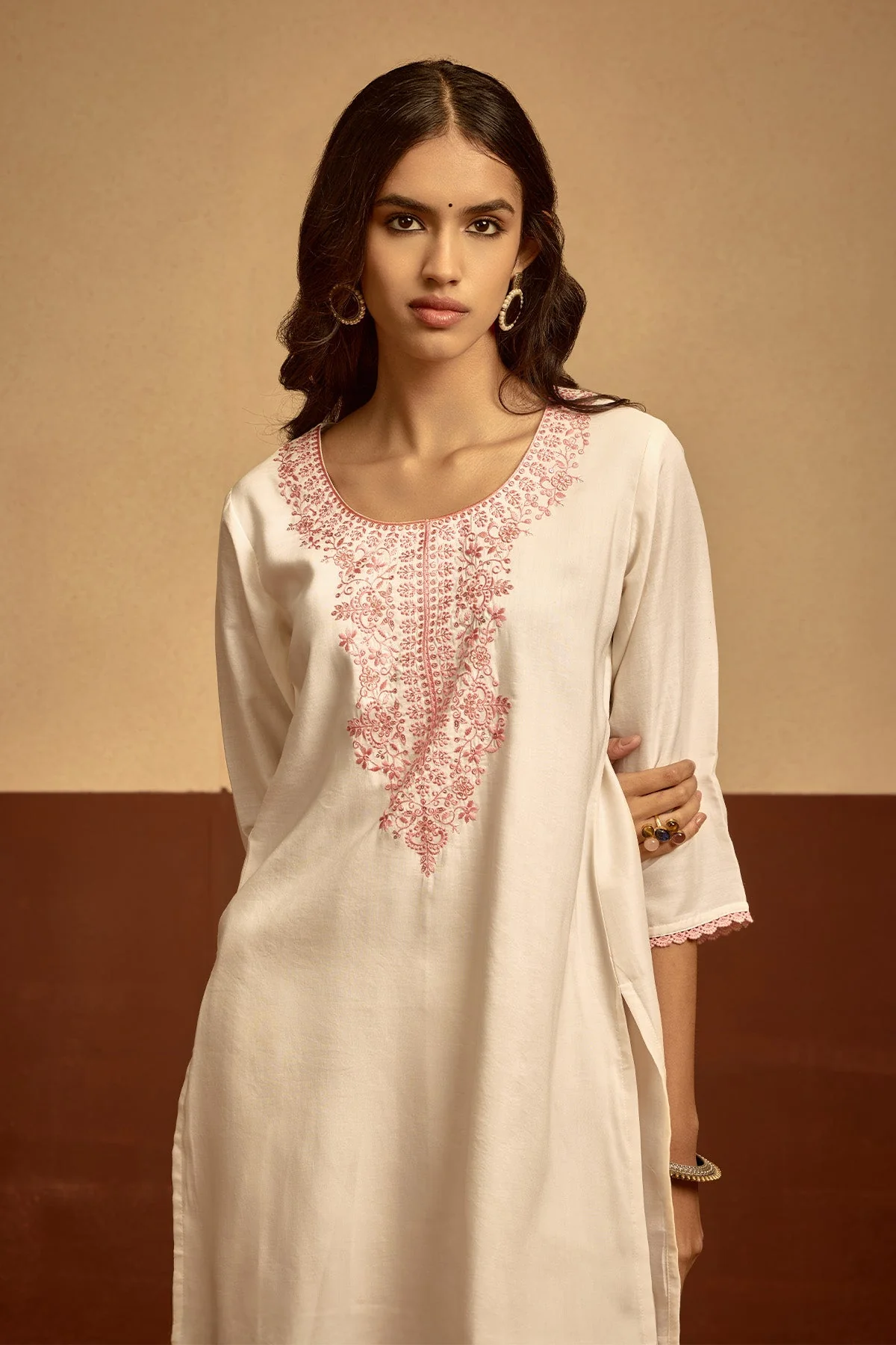 Cream Straight Kurta 2 Pcs Set - Image 3