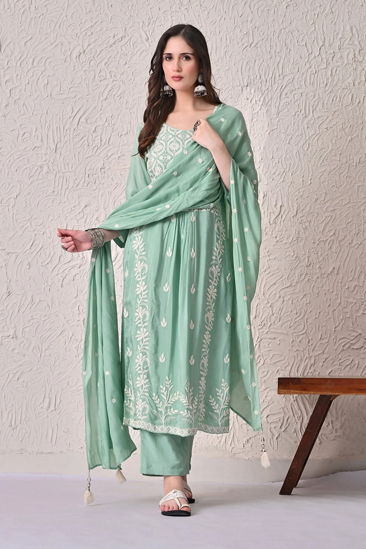 Green A-line Embroidered Kurta 3 Pcs Set - Image 2
