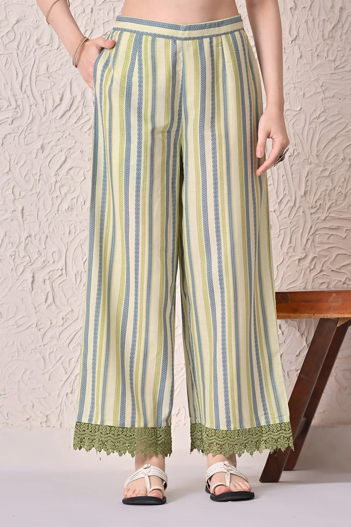 Green A-line Printed Kurta 3 Pcs Set - Image 6