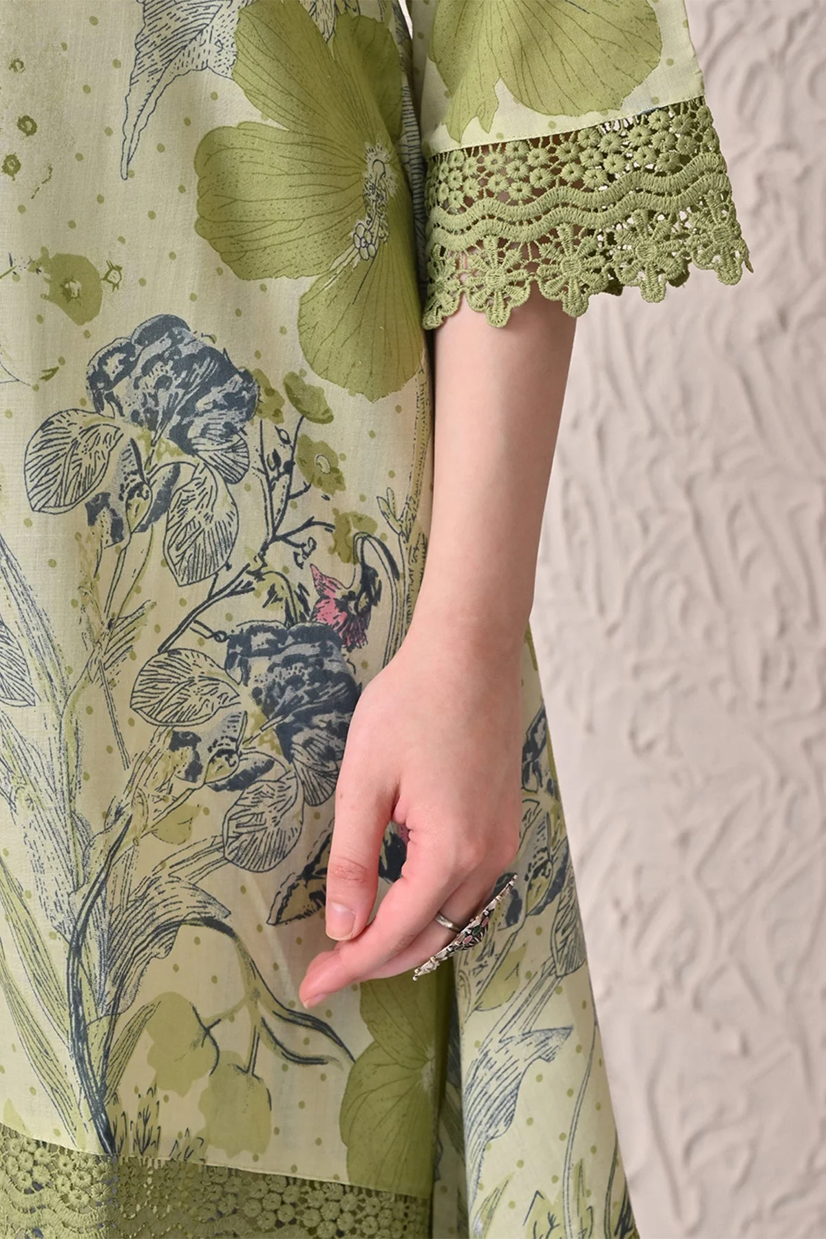 Green A-line Printed Kurta 3 Pcs Set - Image 8