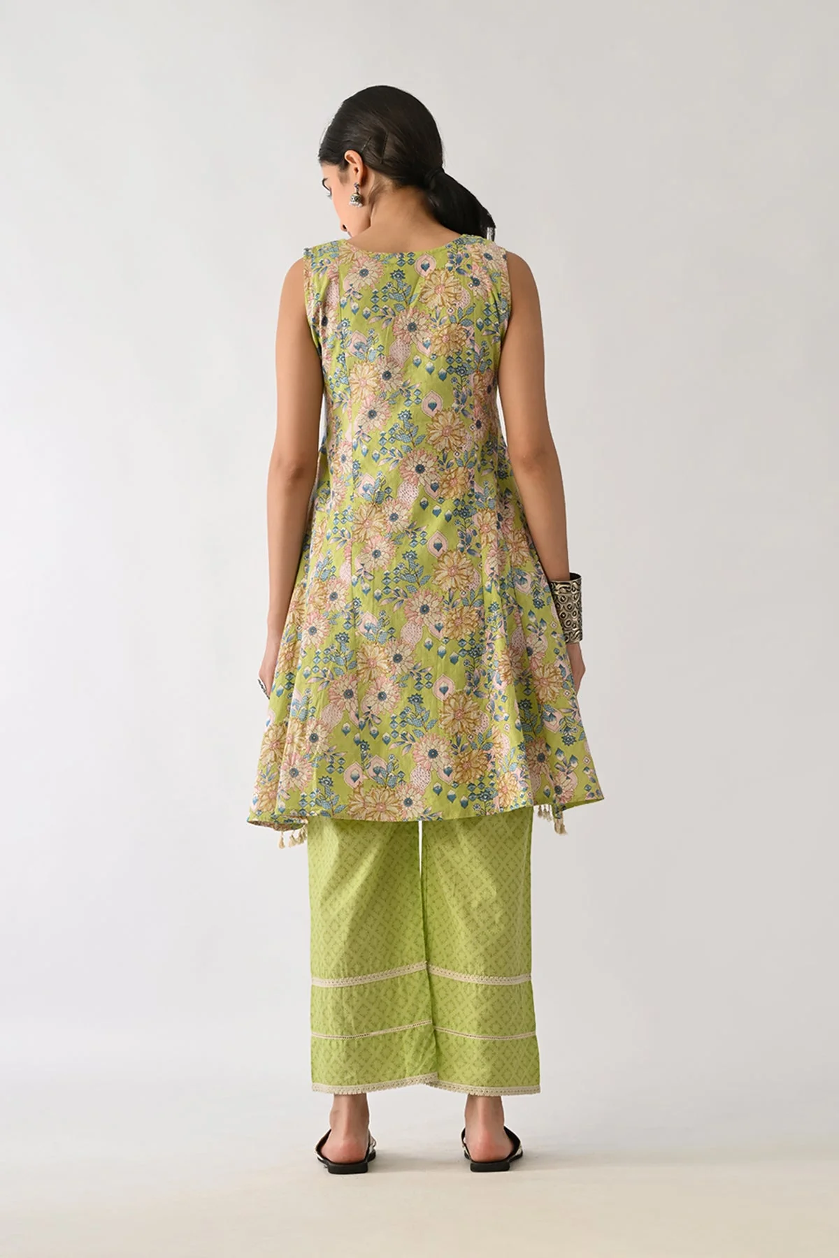 Green Embellished Kurta 2 Pcs Set - Image 5