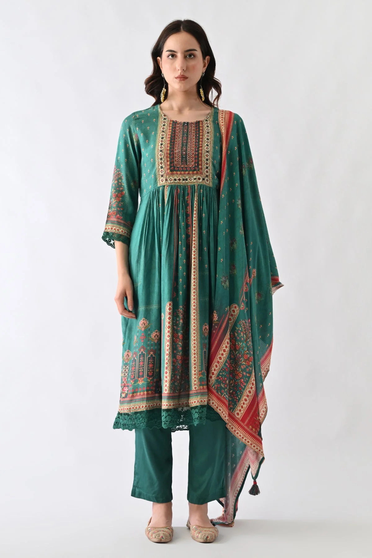 Green Embellished Kurta 3 Pcs Set