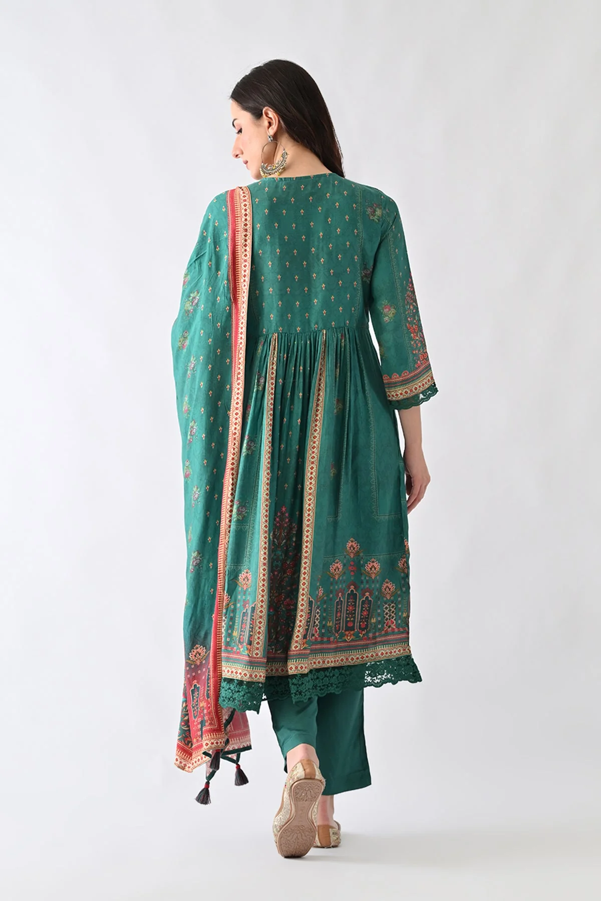 Green Embellished Kurta 3 Pcs Set - Image 5
