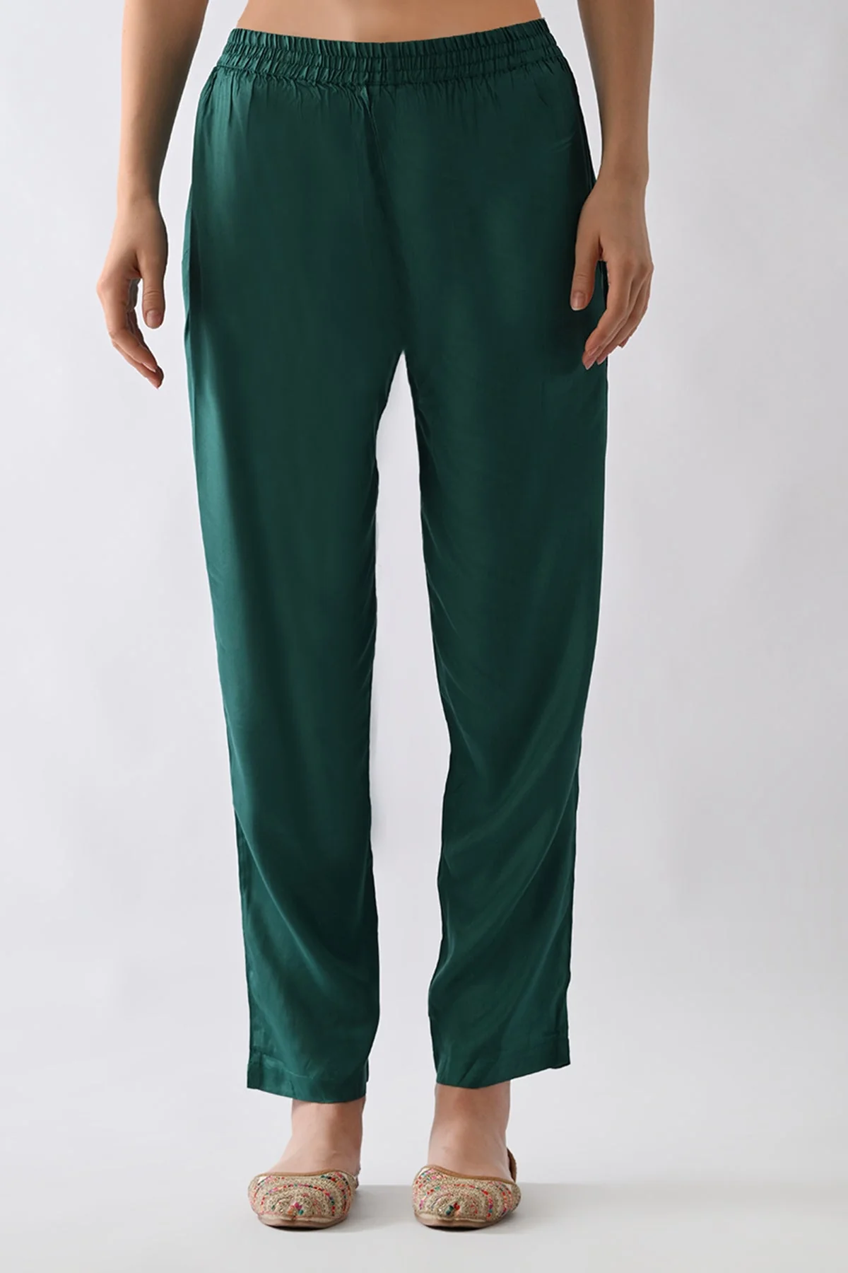 Green Embellished Kurta 3 Pcs Set - Image 6