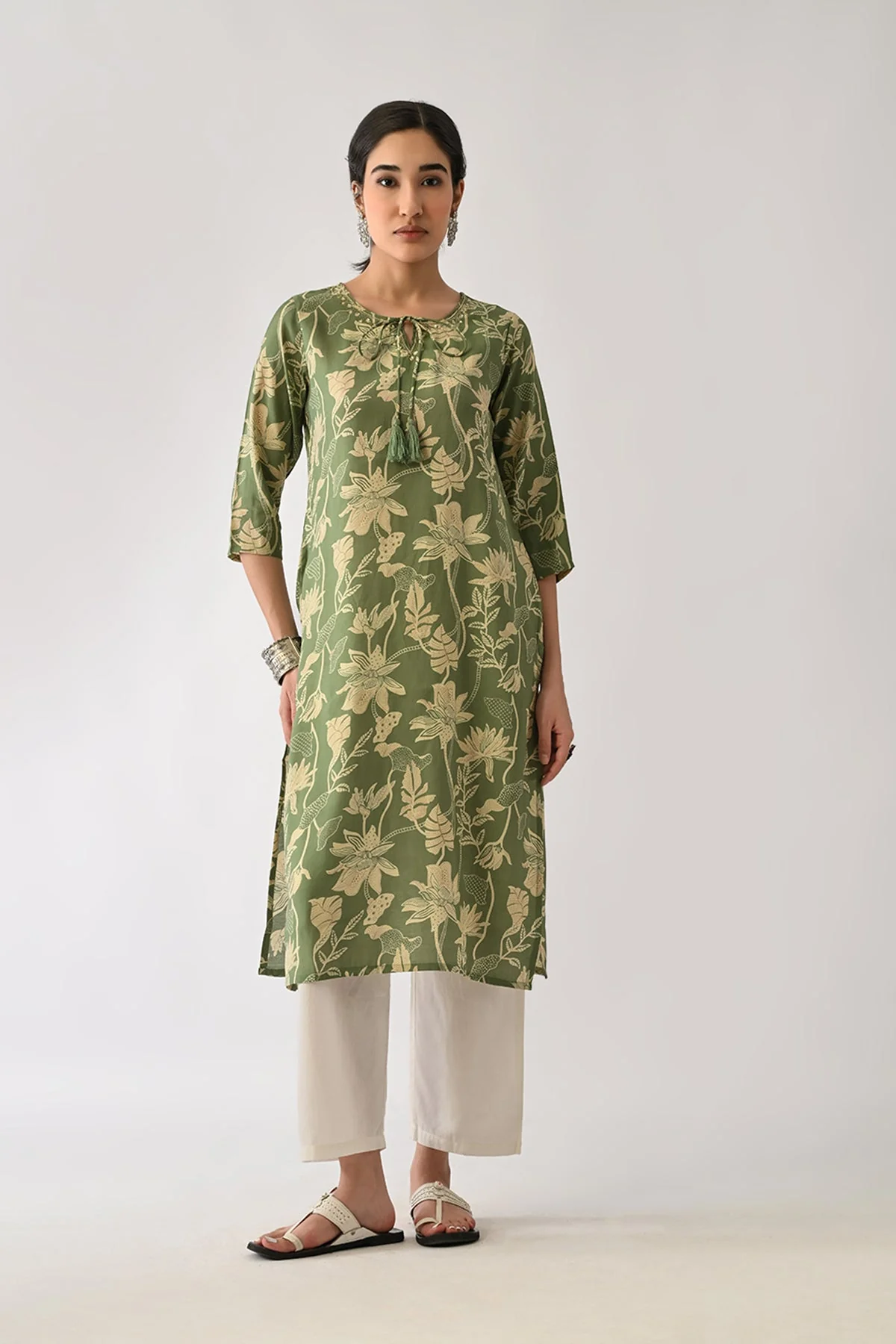 Green Floral Printed Kurta - Image 4