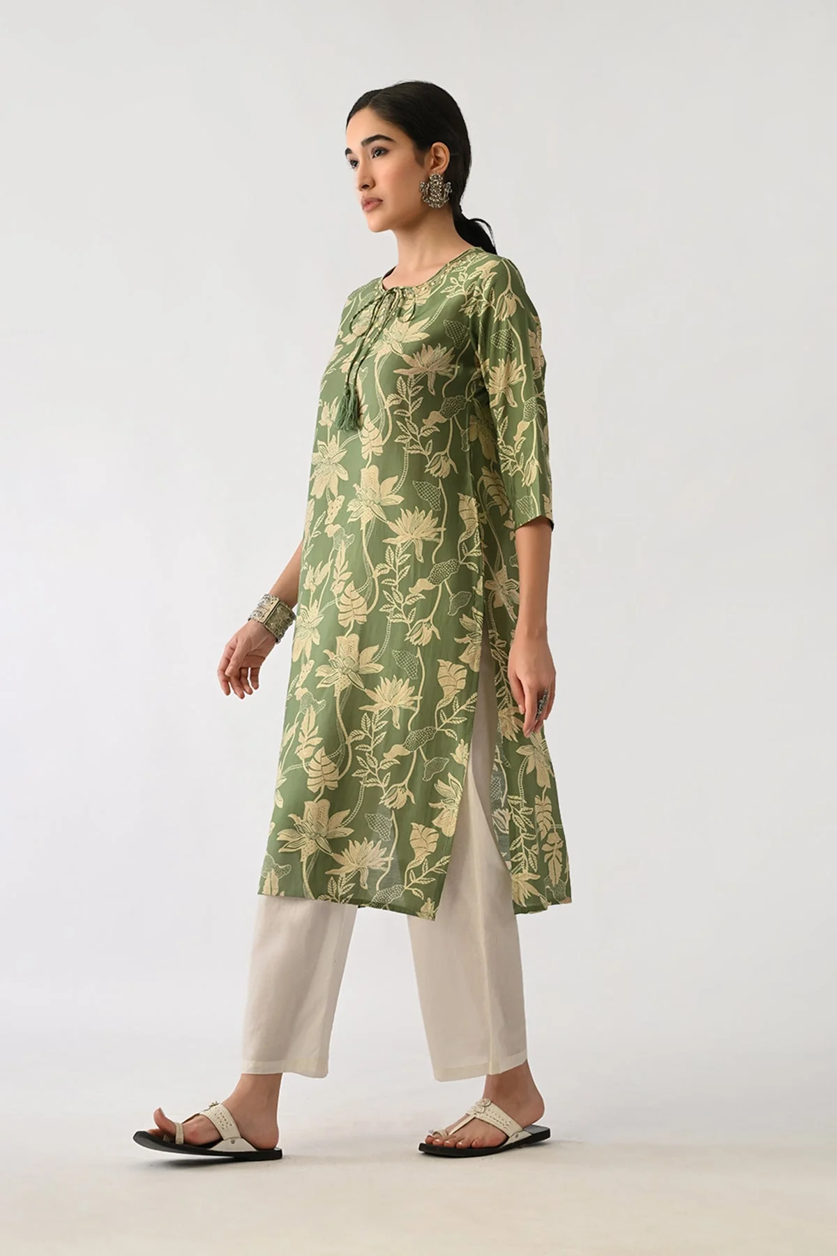 Green Floral Printed Kurta - Image 5