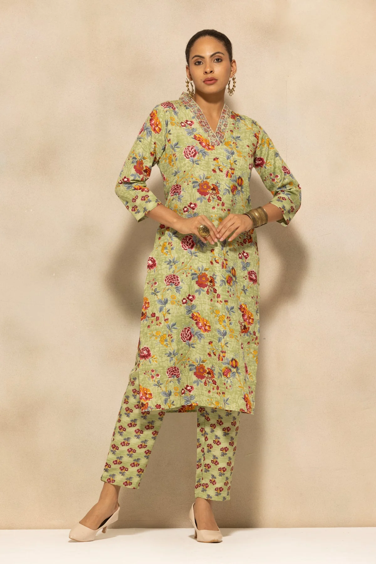 Green Floral Printed Kurta 3 Pcs Set - Image 7