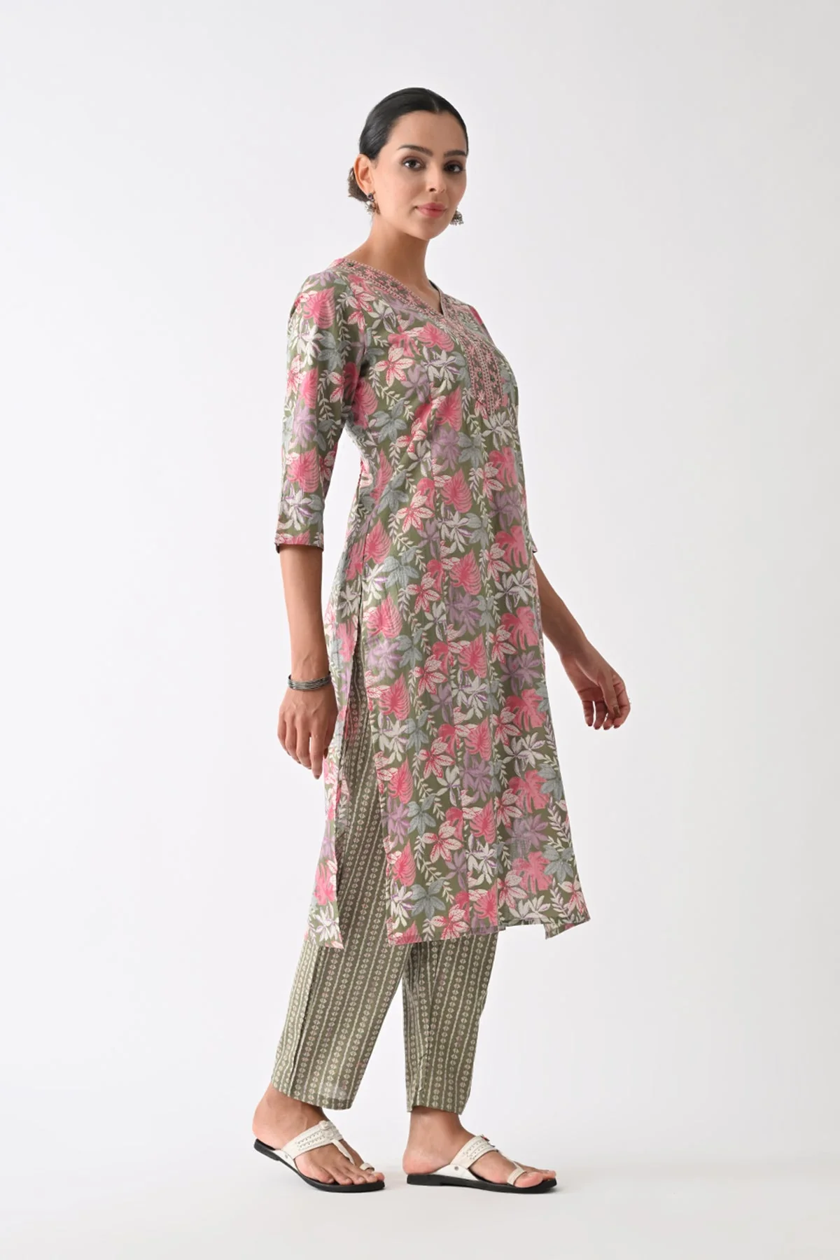 Green Printed Kurta 3 Pcs Set - Image 7