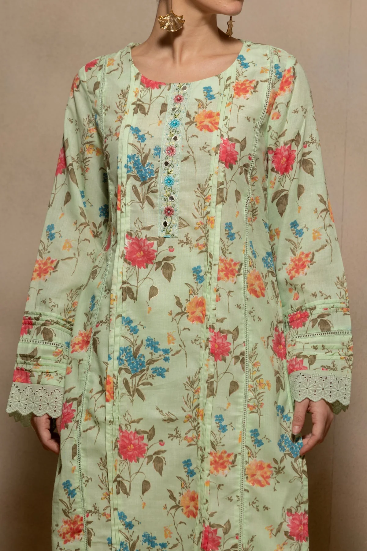 Green Printed Pintex Kurta 3 Pcs Set - Image 4