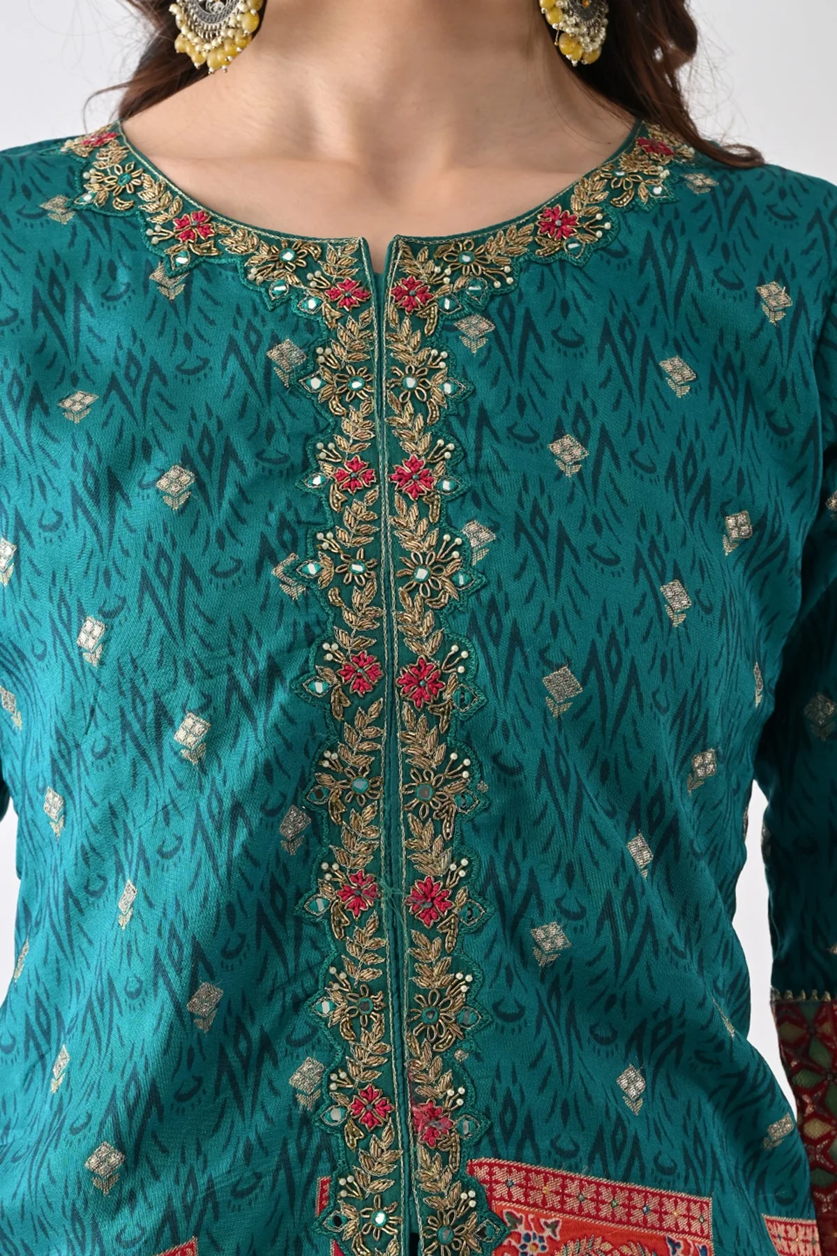 Green Zari Embroidered Co-Ord Set - Image 4