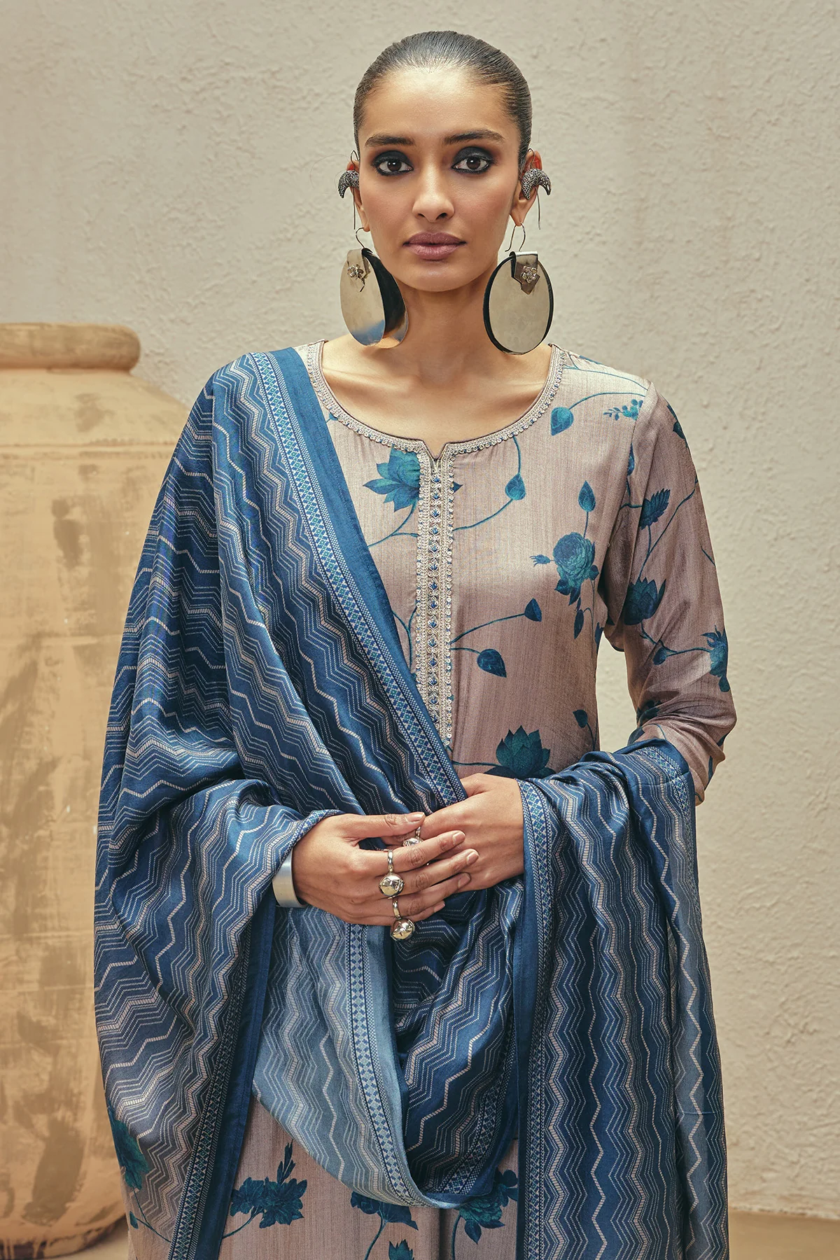 Grey Printed Kurta 3 Pcs Set - Image 3