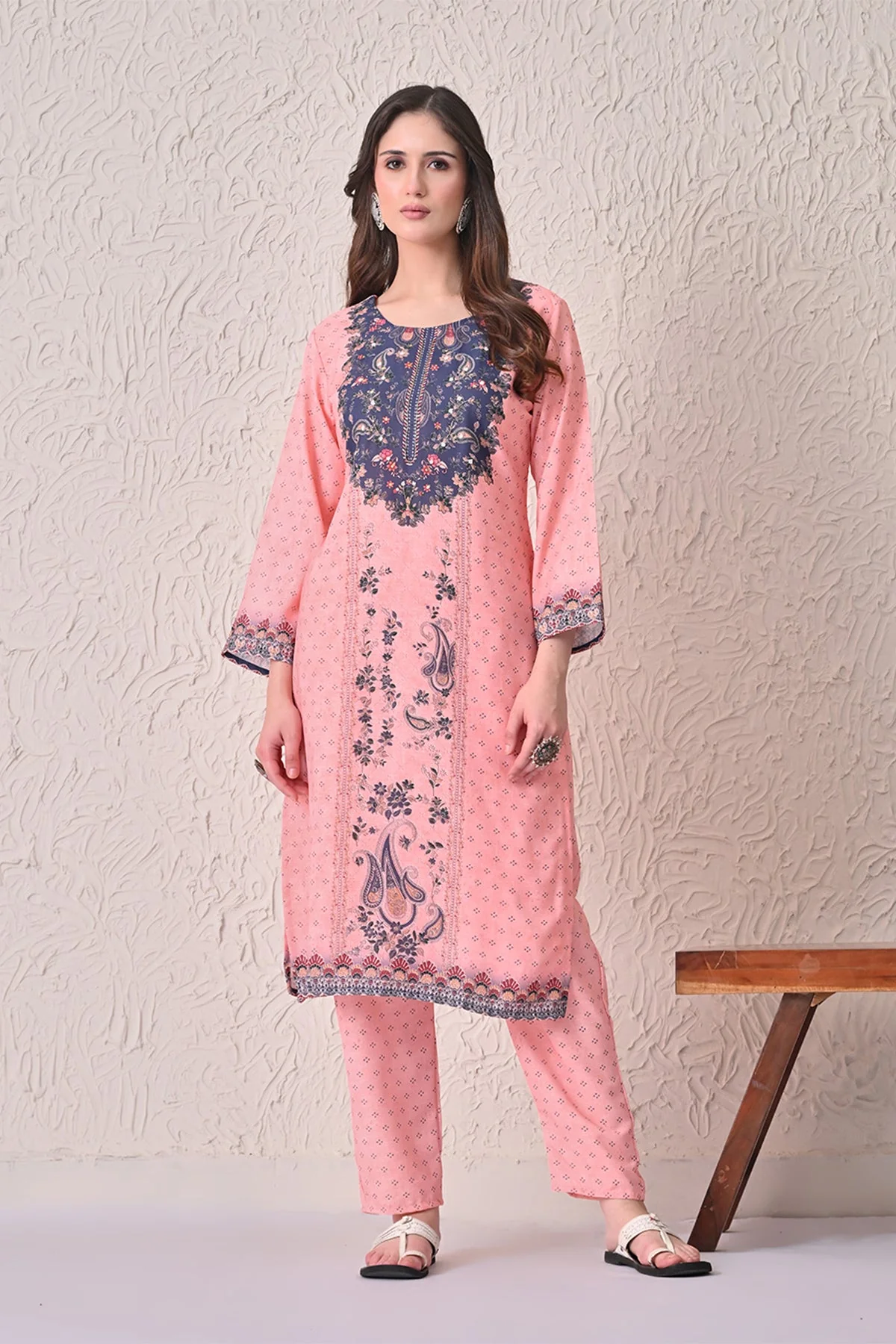 Light Orange Paisley Printed Kurta 3 Pcs Set - Image 3