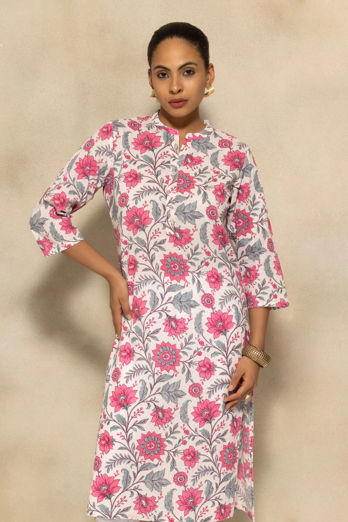 Light Pink Floral Printed Kurta - Image 4