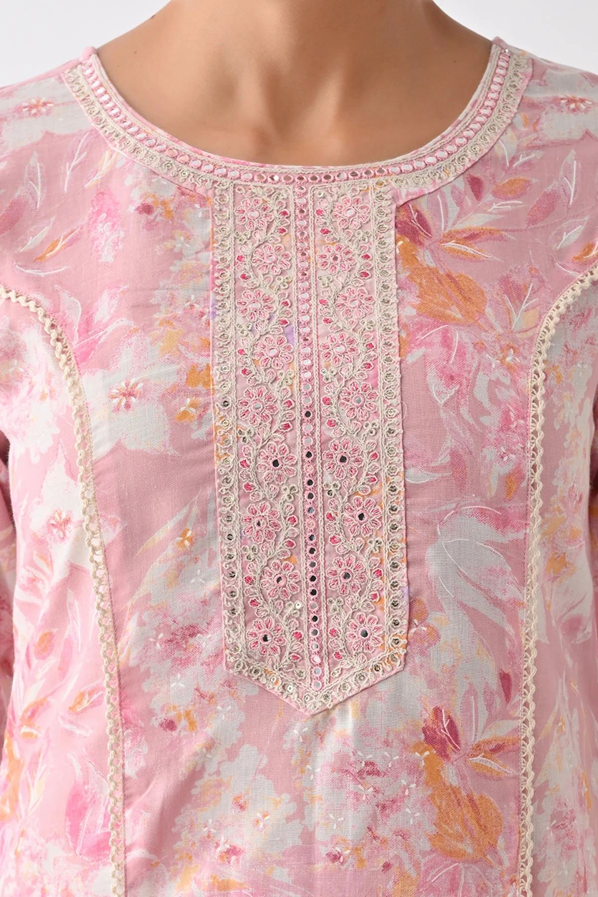 Light Pink Printed Kurta 3 Pcs Set - Image 2