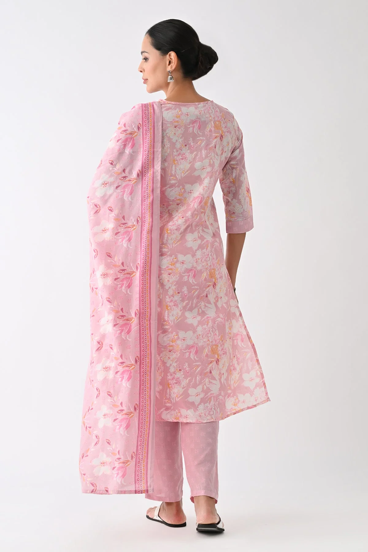 Light Pink Printed Kurta 3 Pcs Set - Image 7