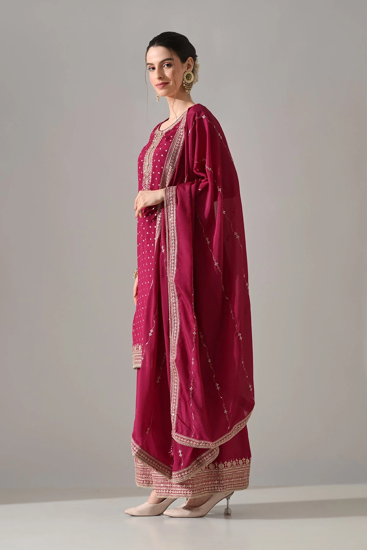 Magenta Printed Straight Kurta 3 Pcs Set - Image 3