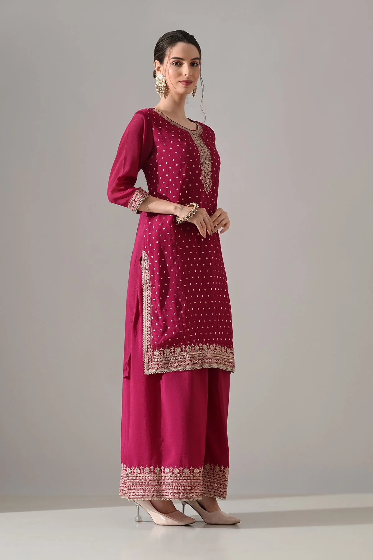 Magenta Printed Straight Kurta 3 Pcs Set - Image 4