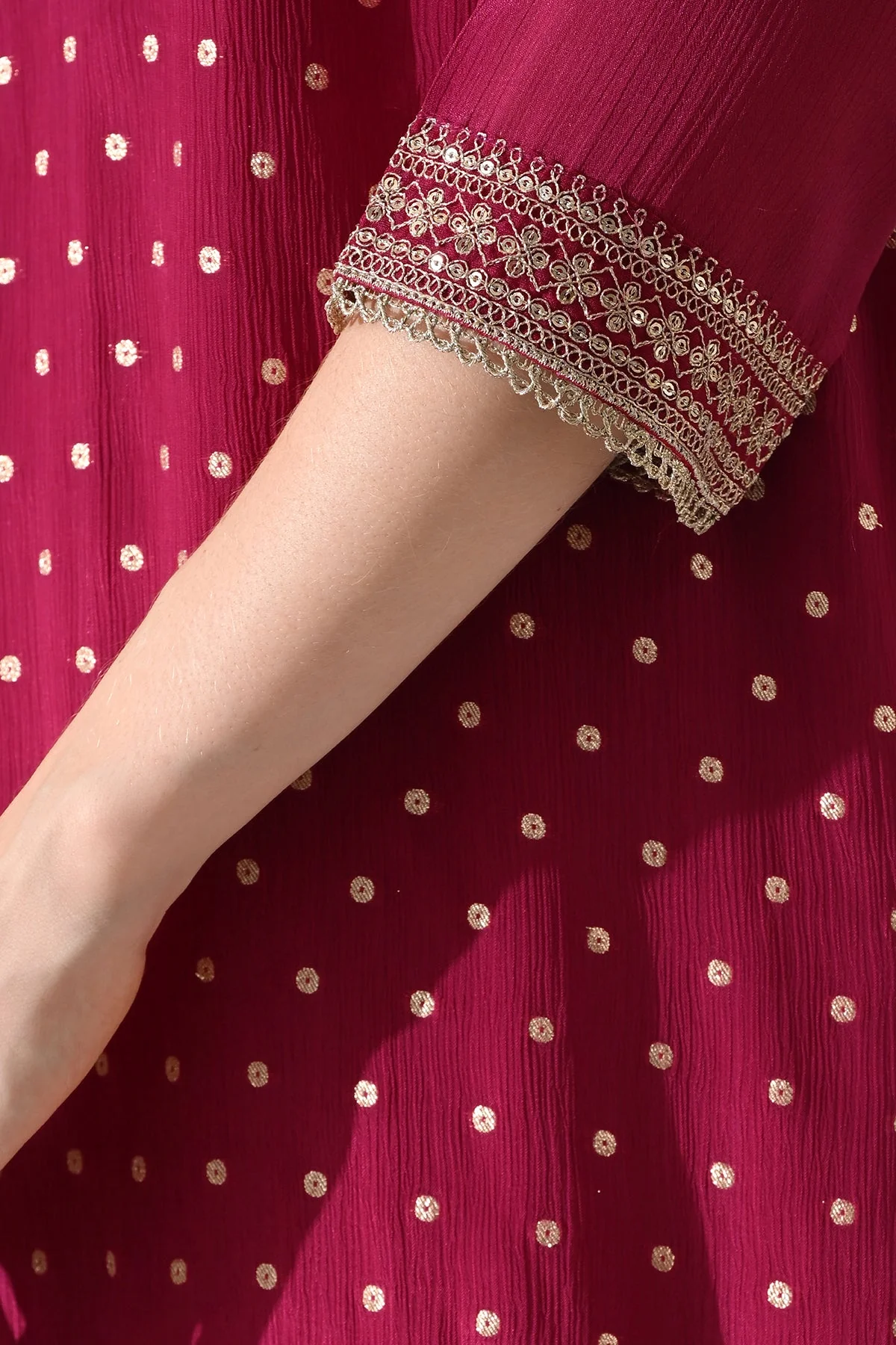 Magenta Printed Straight Kurta 3 Pcs Set - Image 7