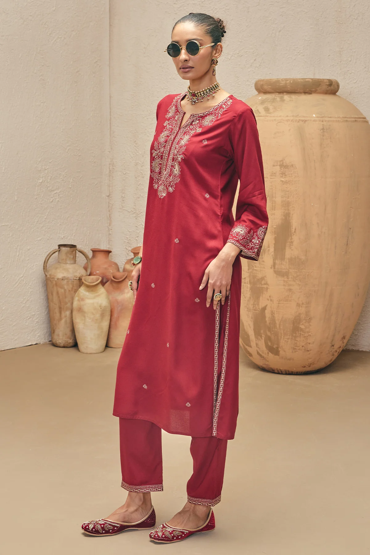 Maroon Embroidered Kurta 2 Pcs Set - Image 2
