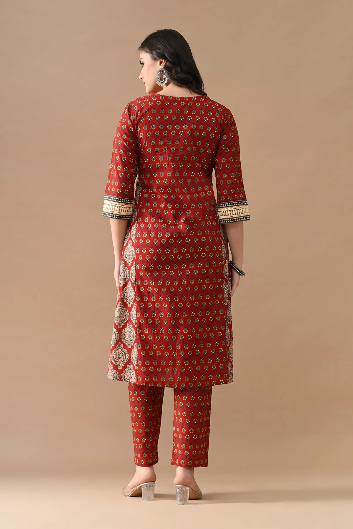Maroon Floral Printed Kurta 2 Pcs Set - Image 5