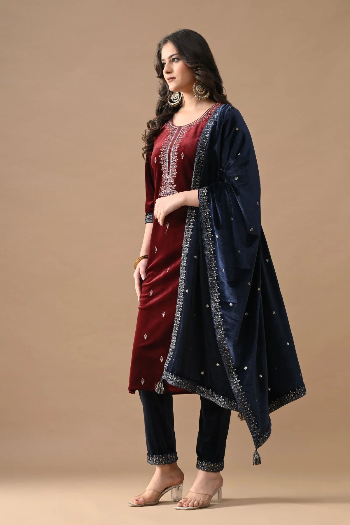 Maroon Zari Embroidered Kurta 3 Pcs Set - Image 3