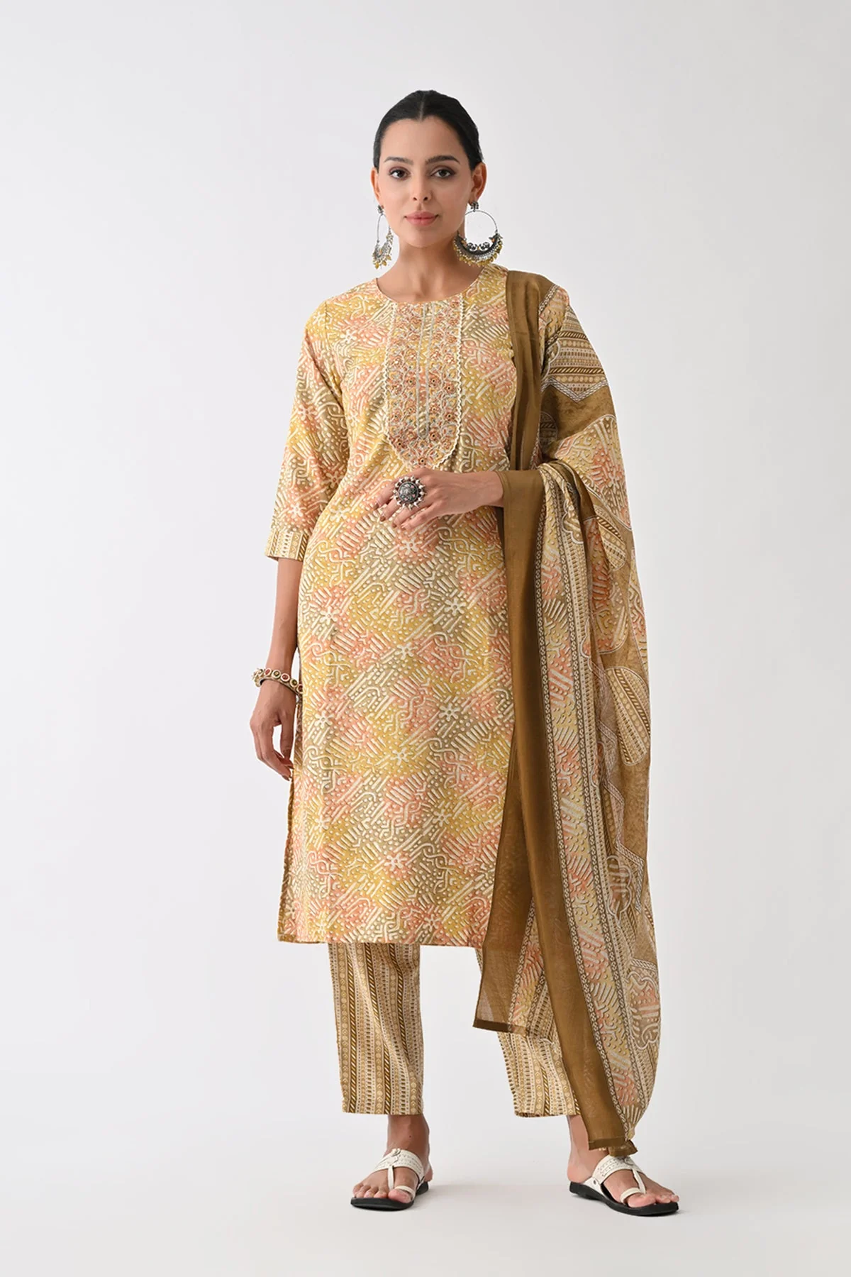 Multi Abstract Printed Kurta 3 Pcs Set - Image 8