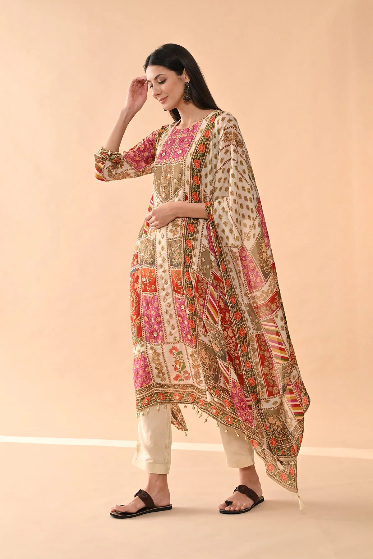 Multi Embellished Kurta 3 Pcs Set - Image 4