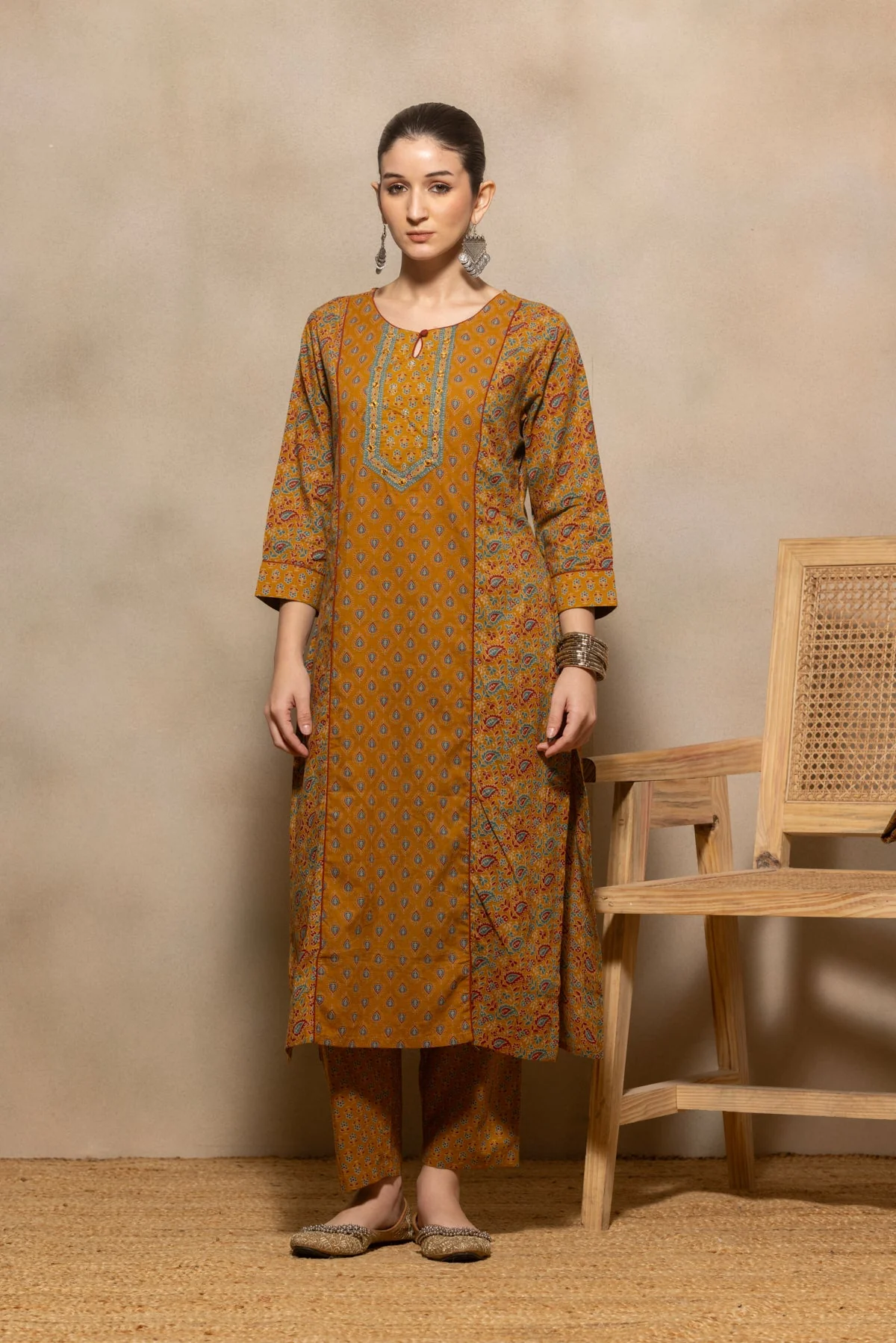 Mustard Floral Printed Kurta 3 Pcs Set - Image 7